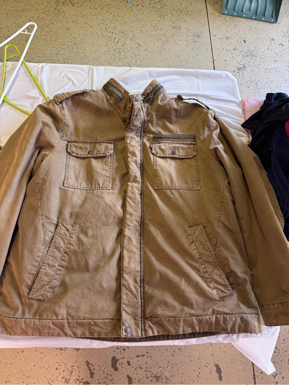 Levi's Men's Field Jacket in Brown